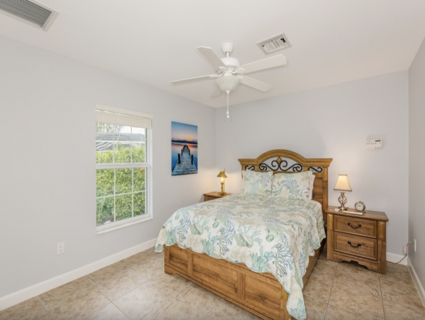 Marco Island 5 Bedroom Home with Guest House Walk to Beach